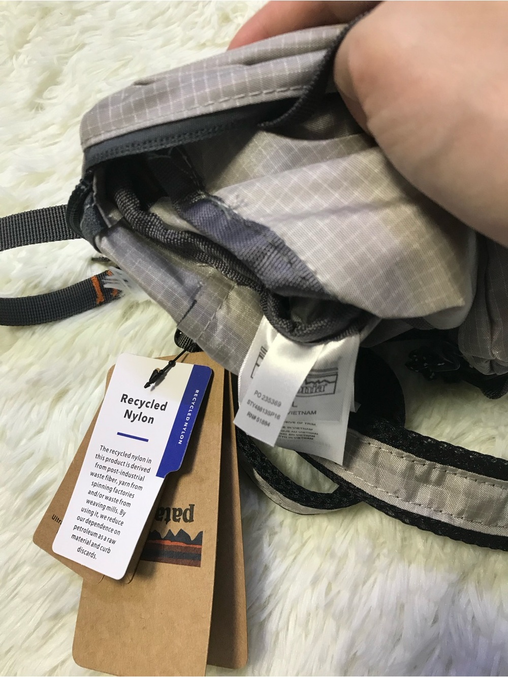 New Patagonia Wader Work Station Crossbody Bag - Picture 3 of 5